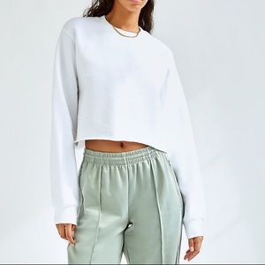 TNA Cozy Fleece Perfect Cropped Sweatshirt